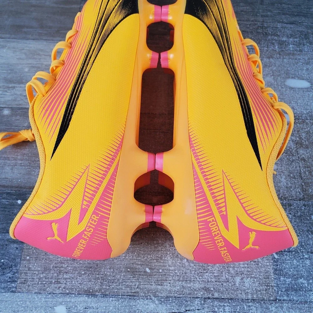 Puma Ultra Play‎ Mens Shoes Sz 11.5 Yellow Black Leather Lace-Up Soccer Cleats